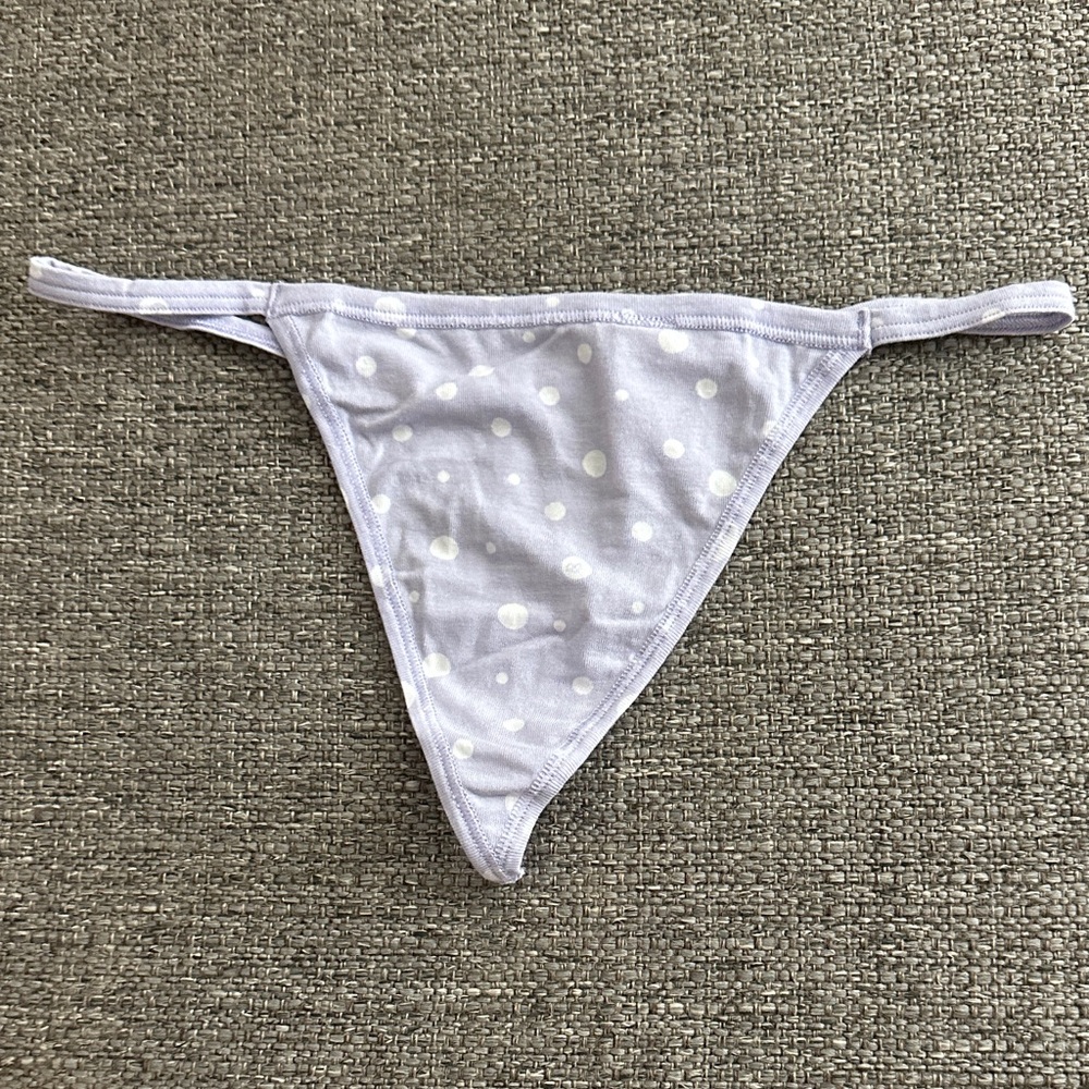 PINK Victoria’s Secret V-String Panty